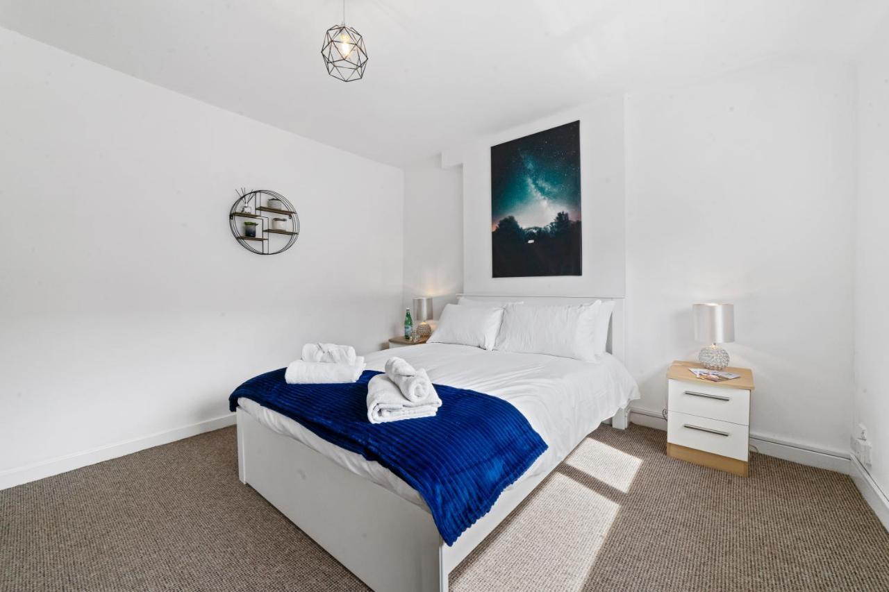 Village Cwtch Whitchurch 2 Bedroom Apartment Кардифф Экстерьер фото