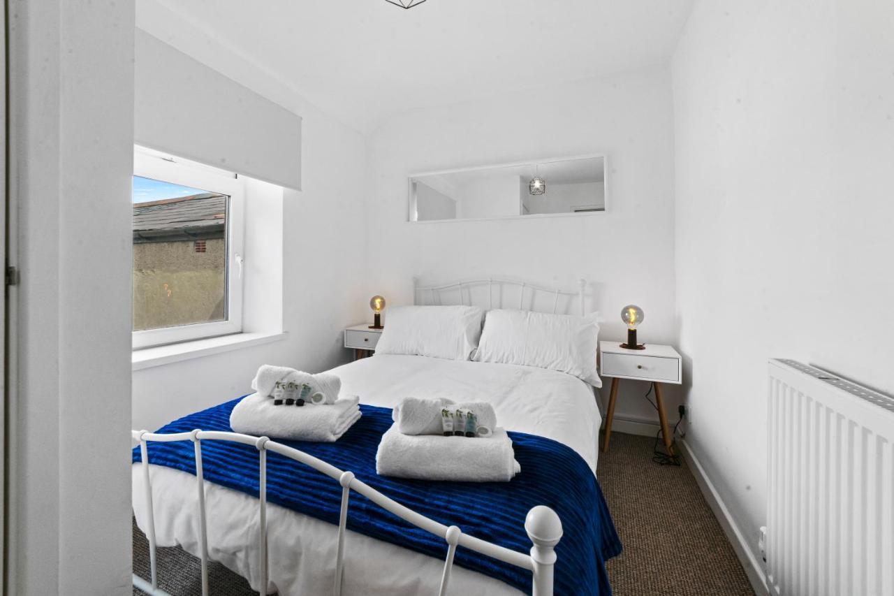 Village Cwtch Whitchurch 2 Bedroom Apartment Кардифф Экстерьер фото